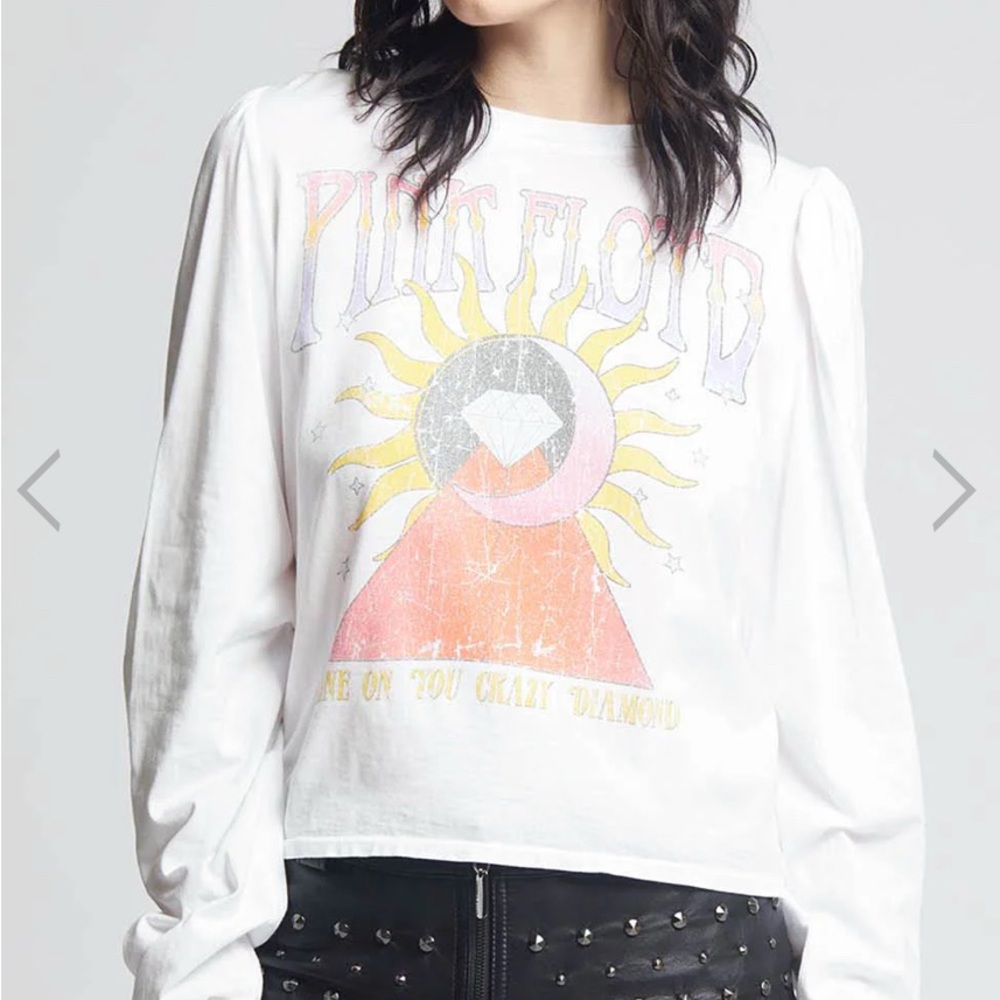Pink Floyd graphic long sleeve! NEVER WORN
